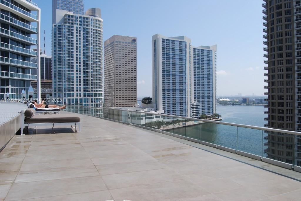 485 Brickell Ave #3307 Miami, FL 33131