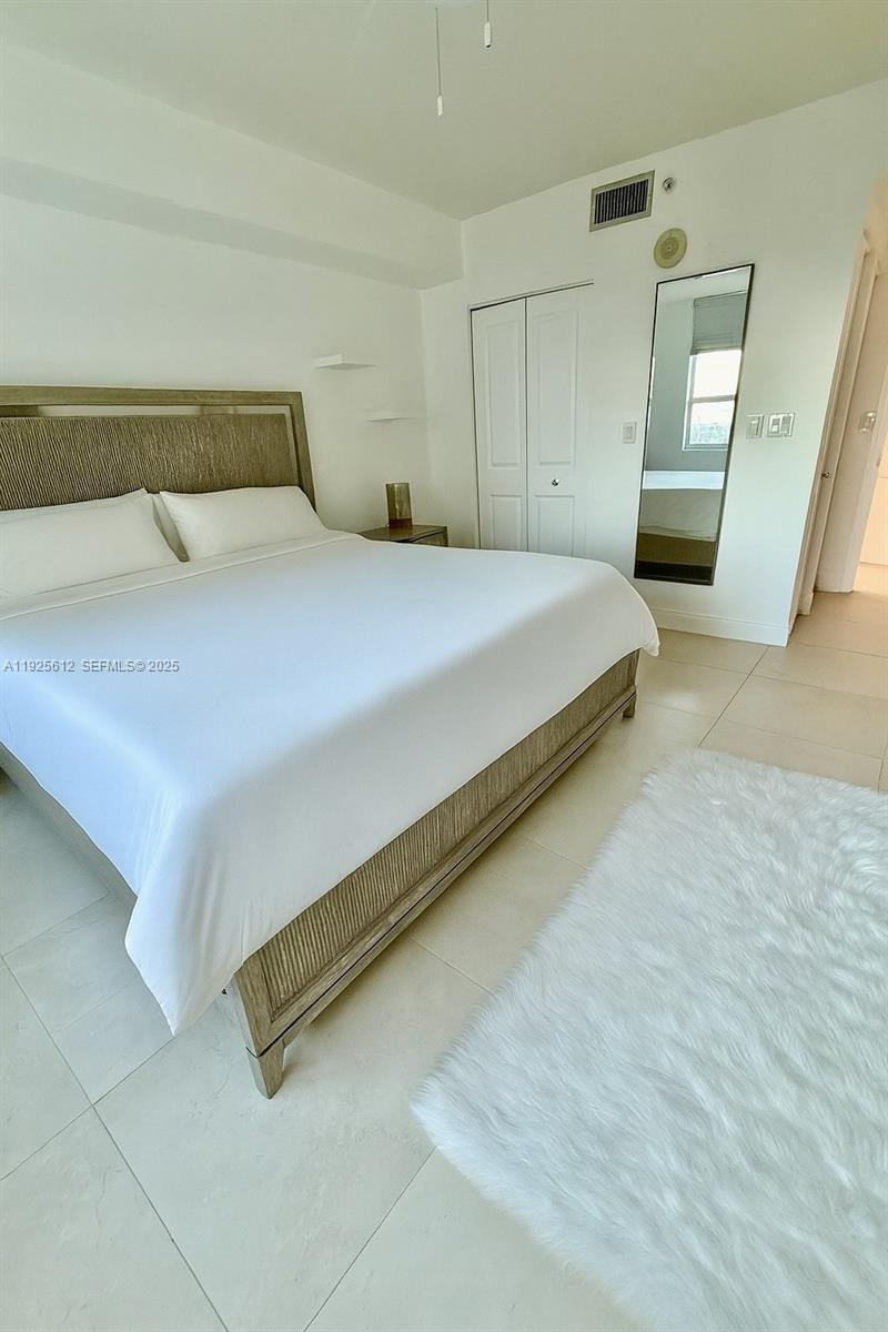 610 W Las Olas Blvd #1220N Fort Lauderdale, FL 33312