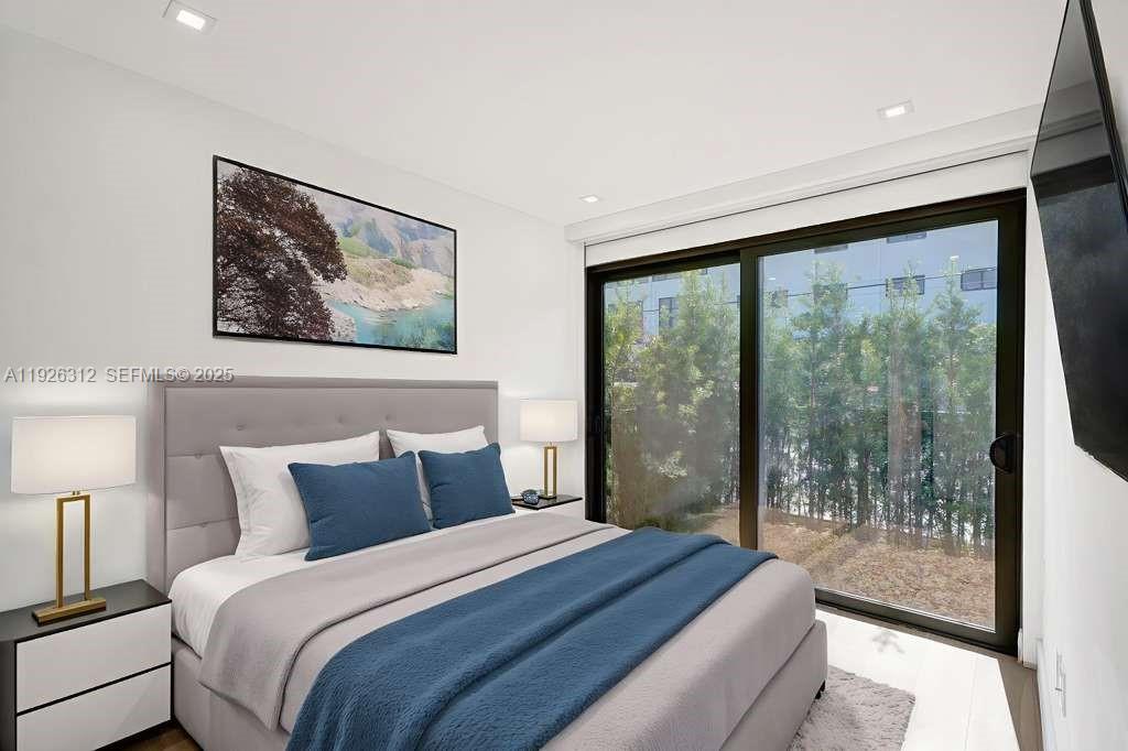 200 Sunrise Dr #200A Key Biscayne, FL 33149