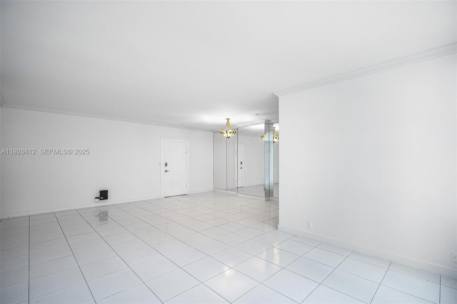 4747 Collins Ave #207 Miami Beach, FL 33140