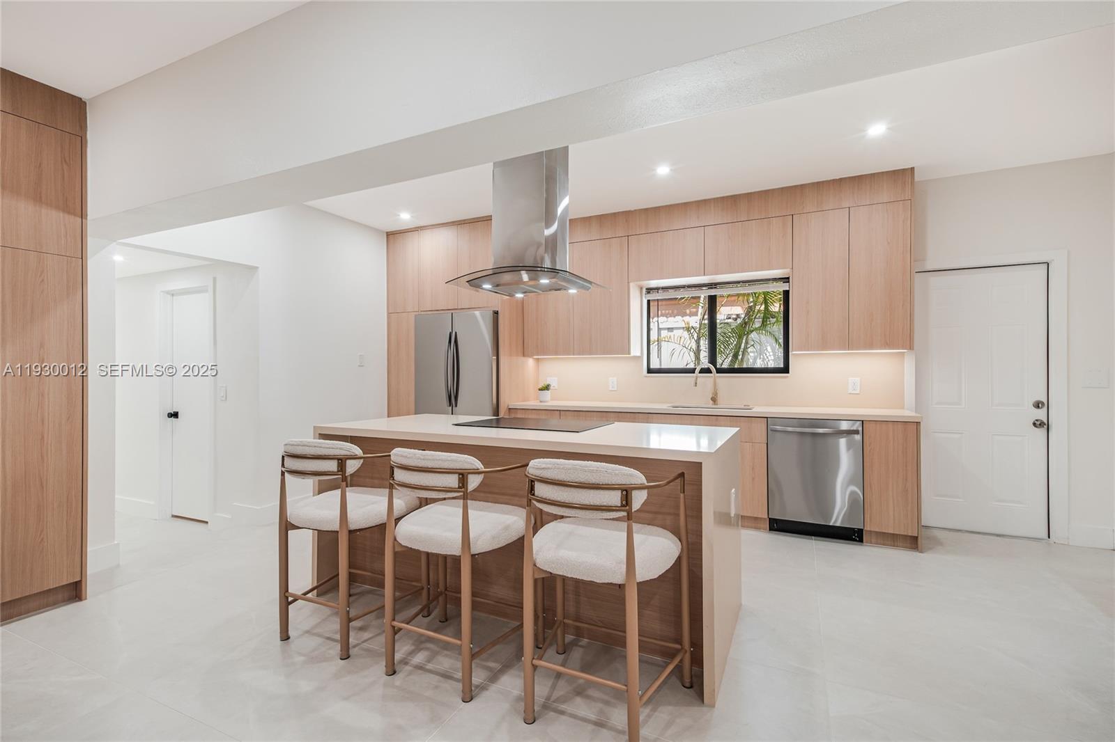 1344 SW 18th St Miami, FL 33145