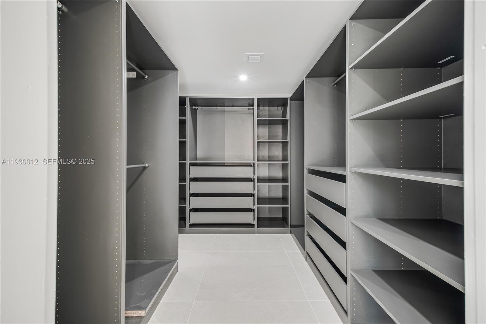 1344 SW 18th St Miami, FL 33145