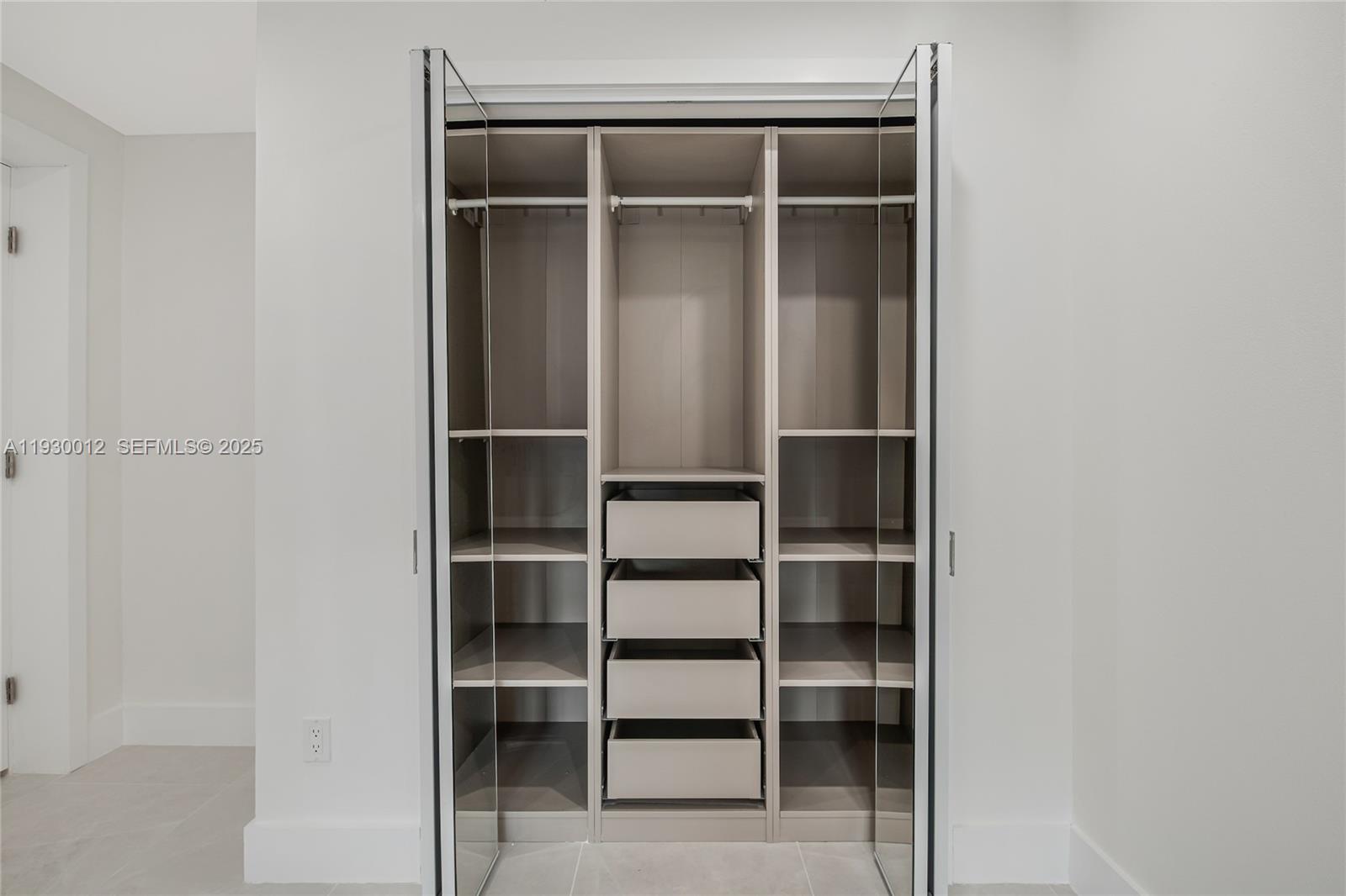 1344 SW 18th St Miami, FL 33145