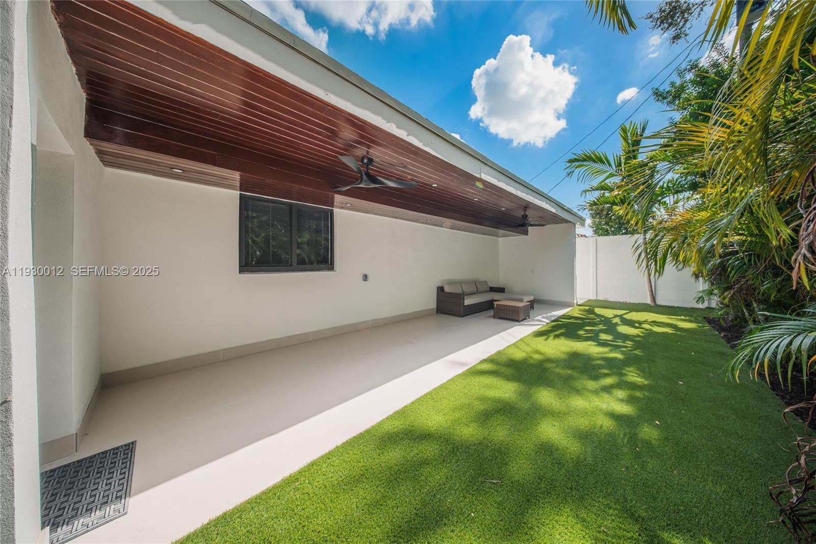 1344 SW 18th St Miami, FL 33145