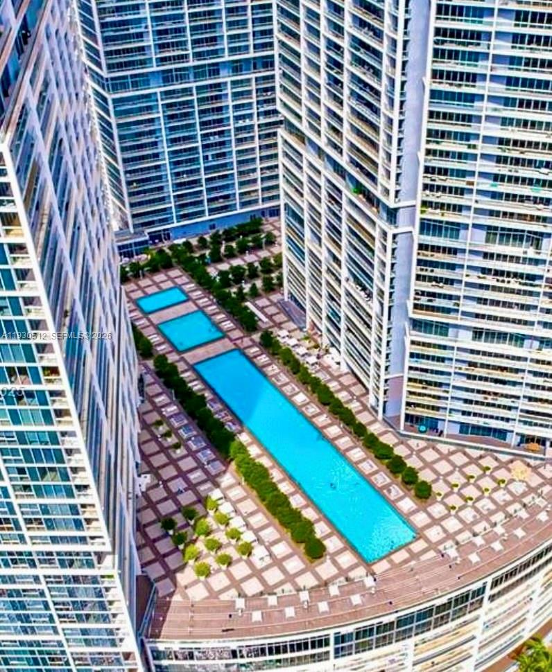 image Icon Brickell I13