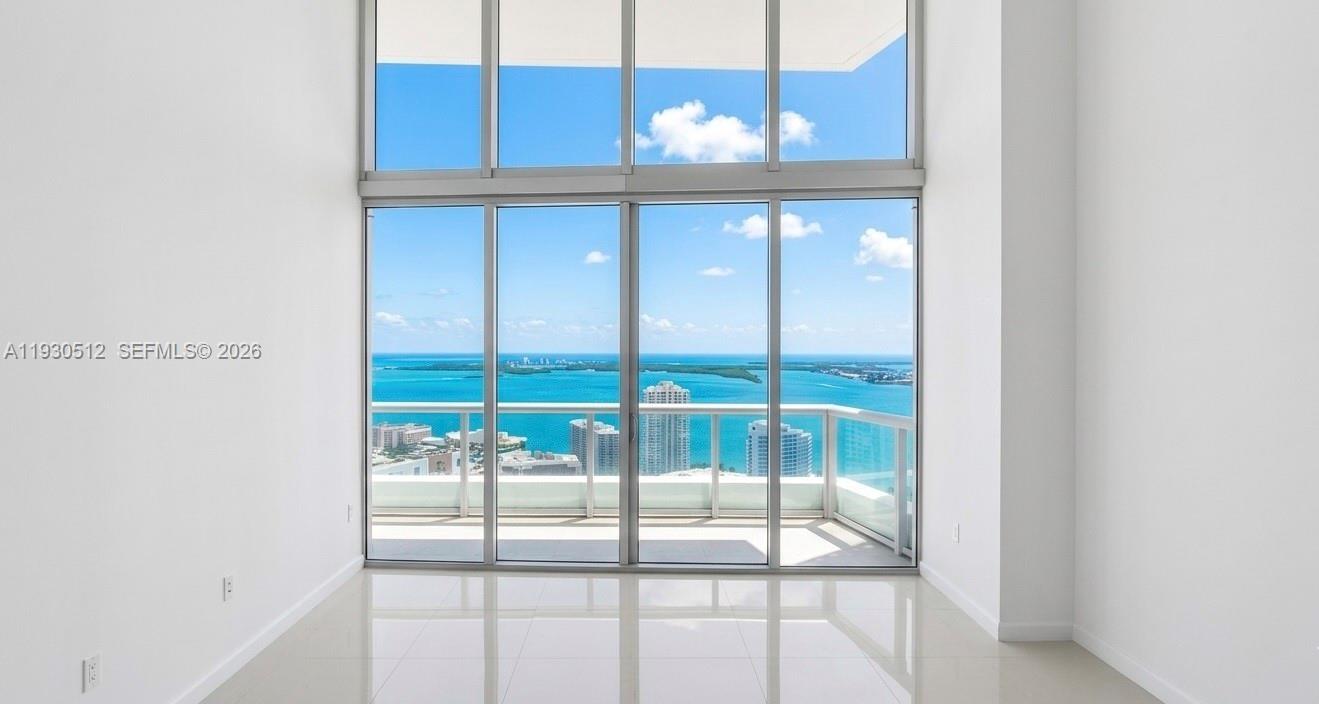 image Icon Brickell I1