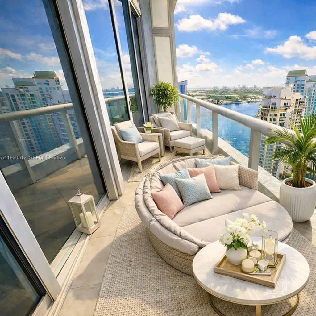 image Icon Brickell I2