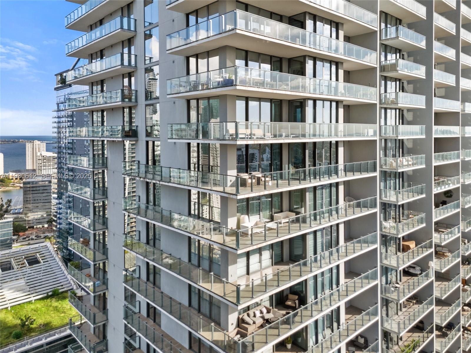 image Rise Brickell City Centre11