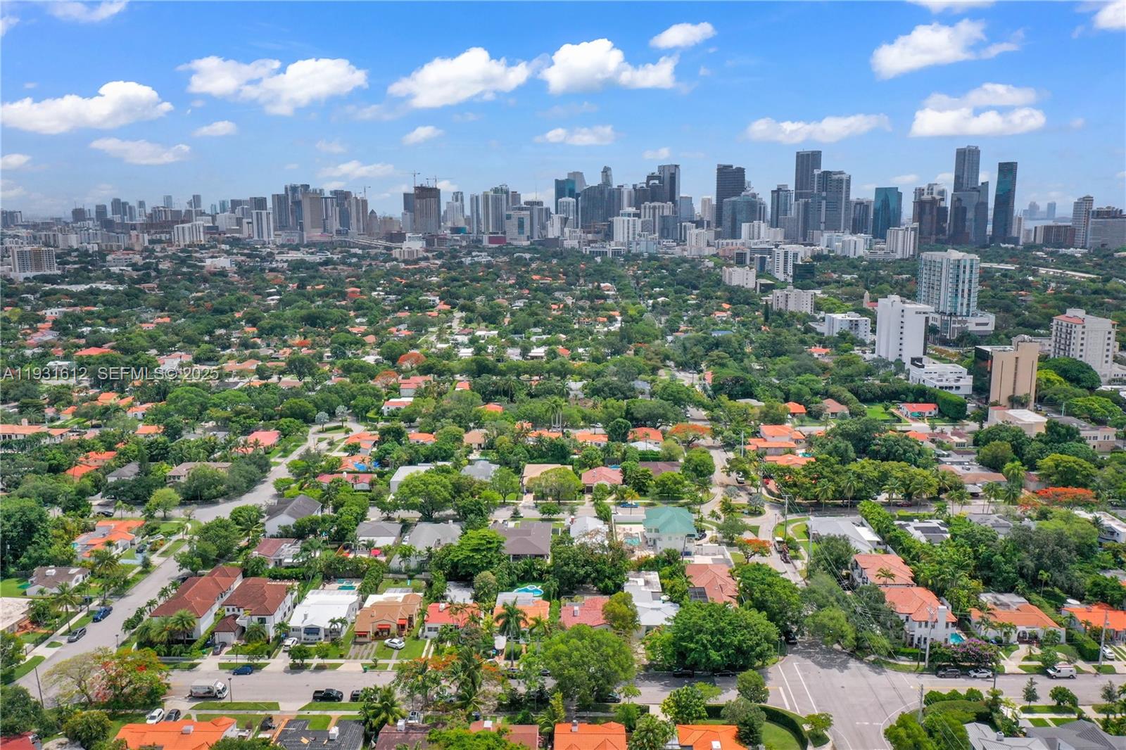 419 SW 30th Rd Miami, FL 33129