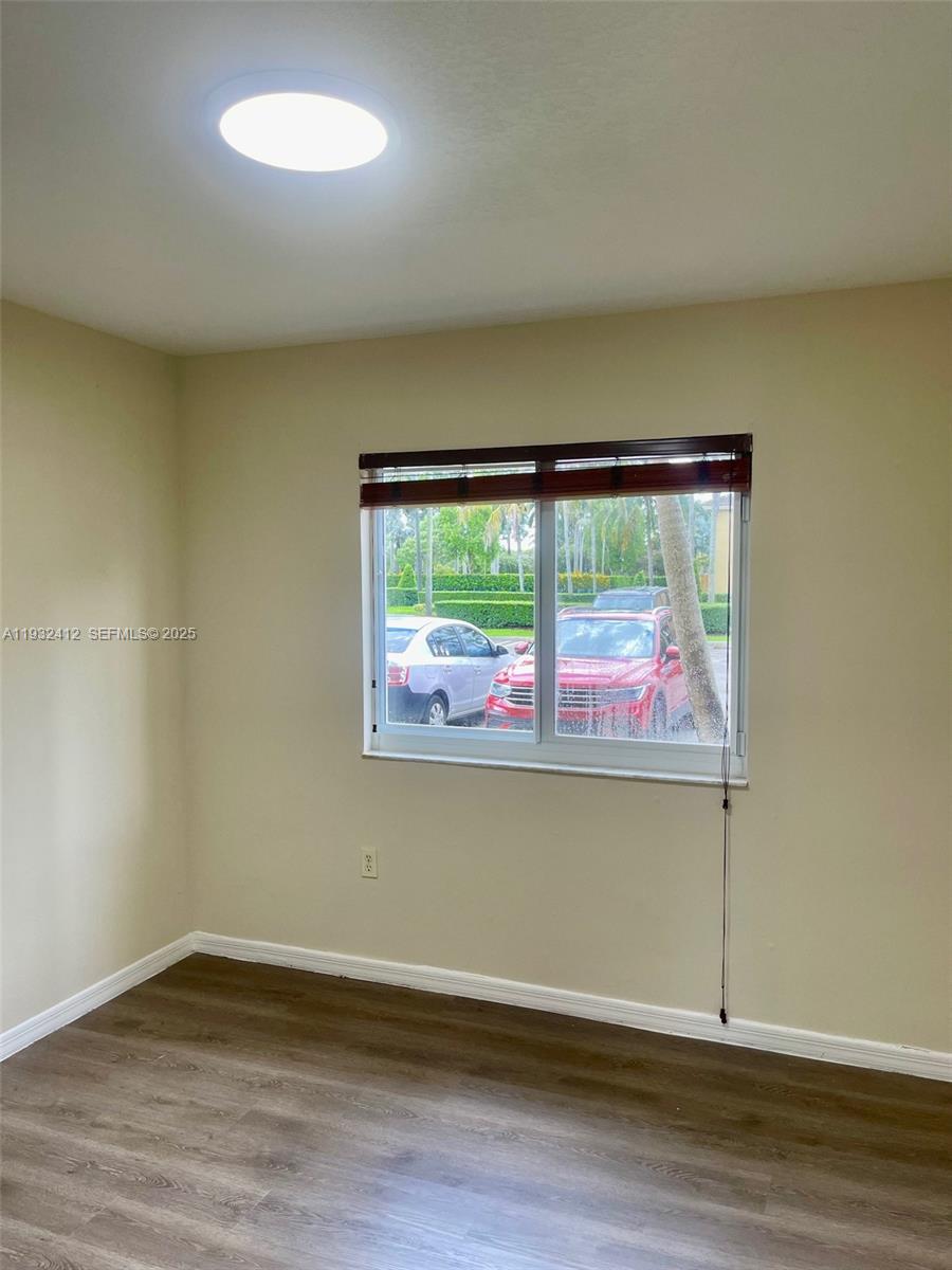 3415 NE 9th Dr #103 Homestead, FL 33033