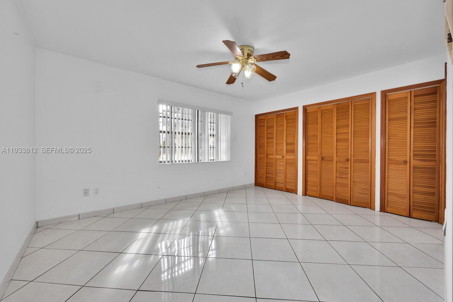 165 W 50th St Hialeah, FL 33012