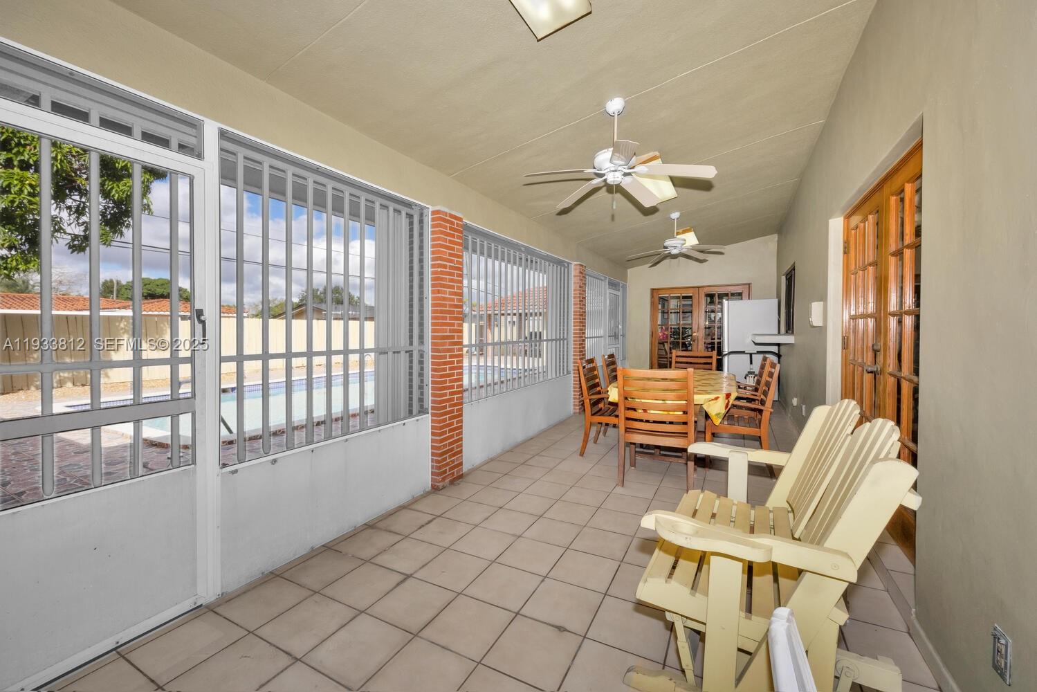 165 W 50th St Hialeah, FL 33012