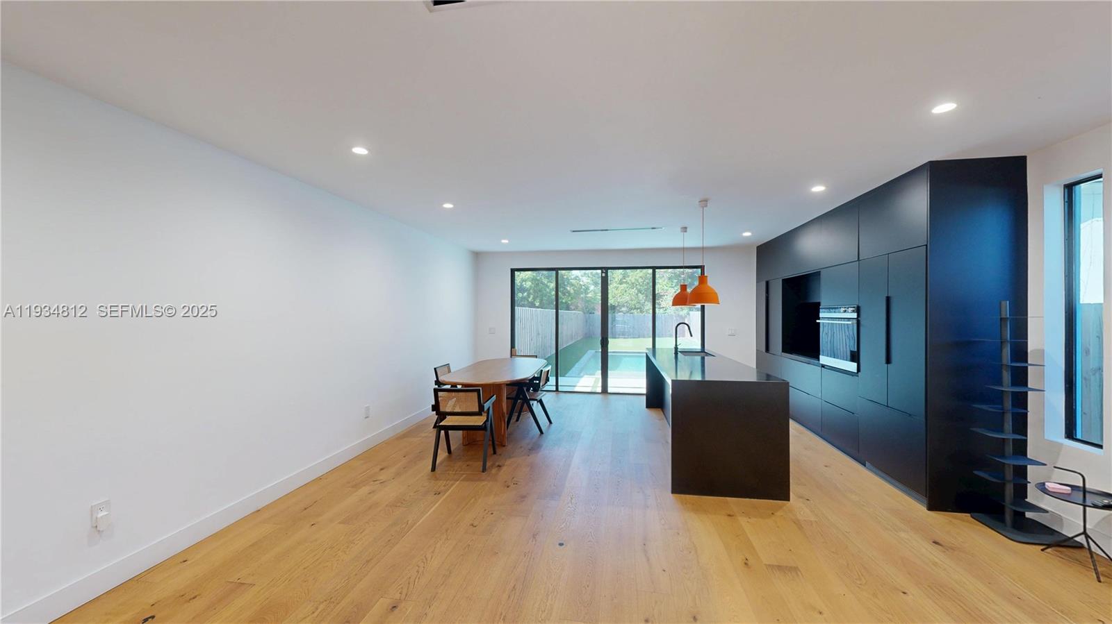 353 NW 50th St #353 Miami, FL 33127