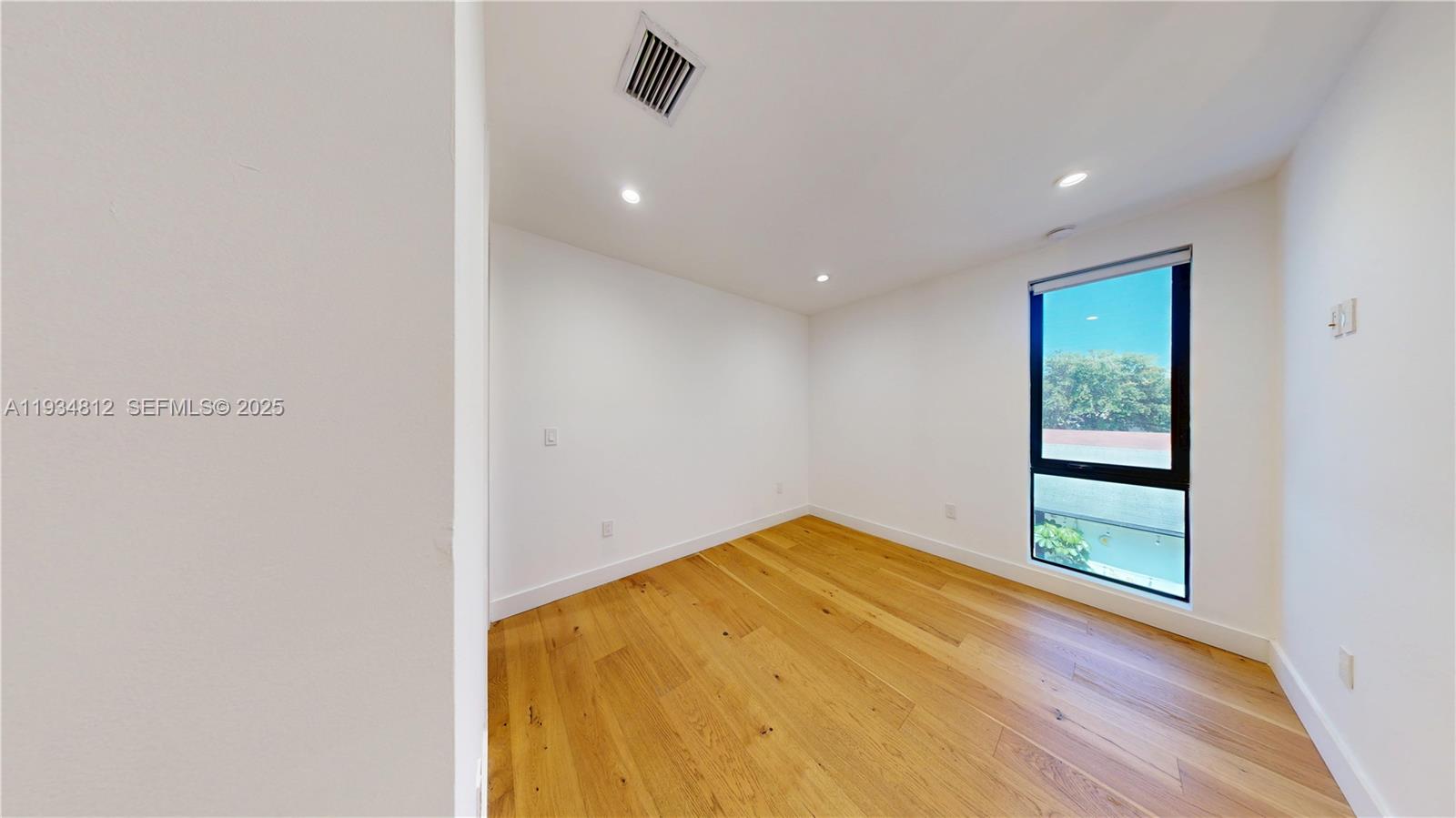 353 NW 50th St #353 Miami, FL 33127