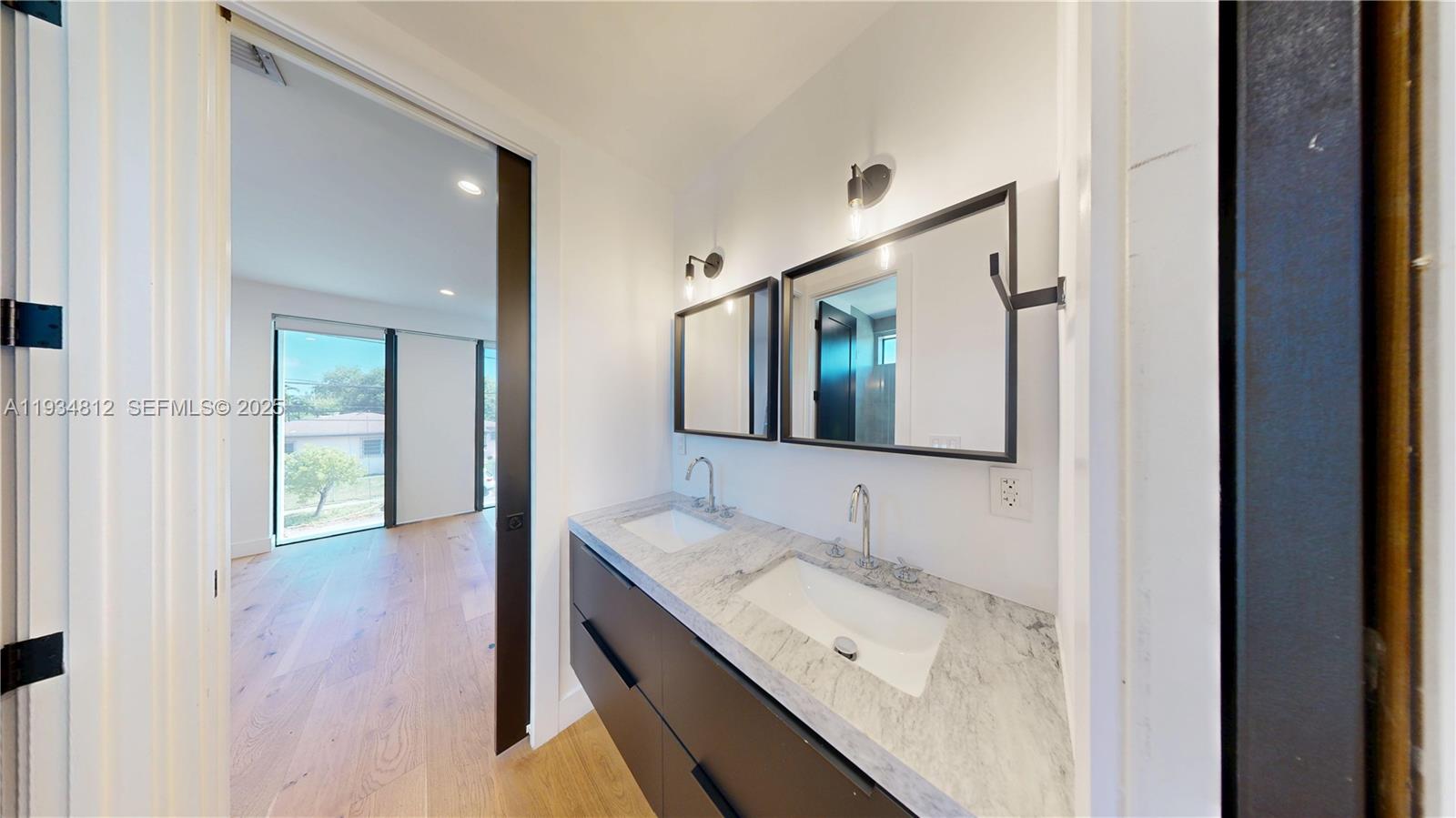 353 NW 50th St #353 Miami, FL 33127