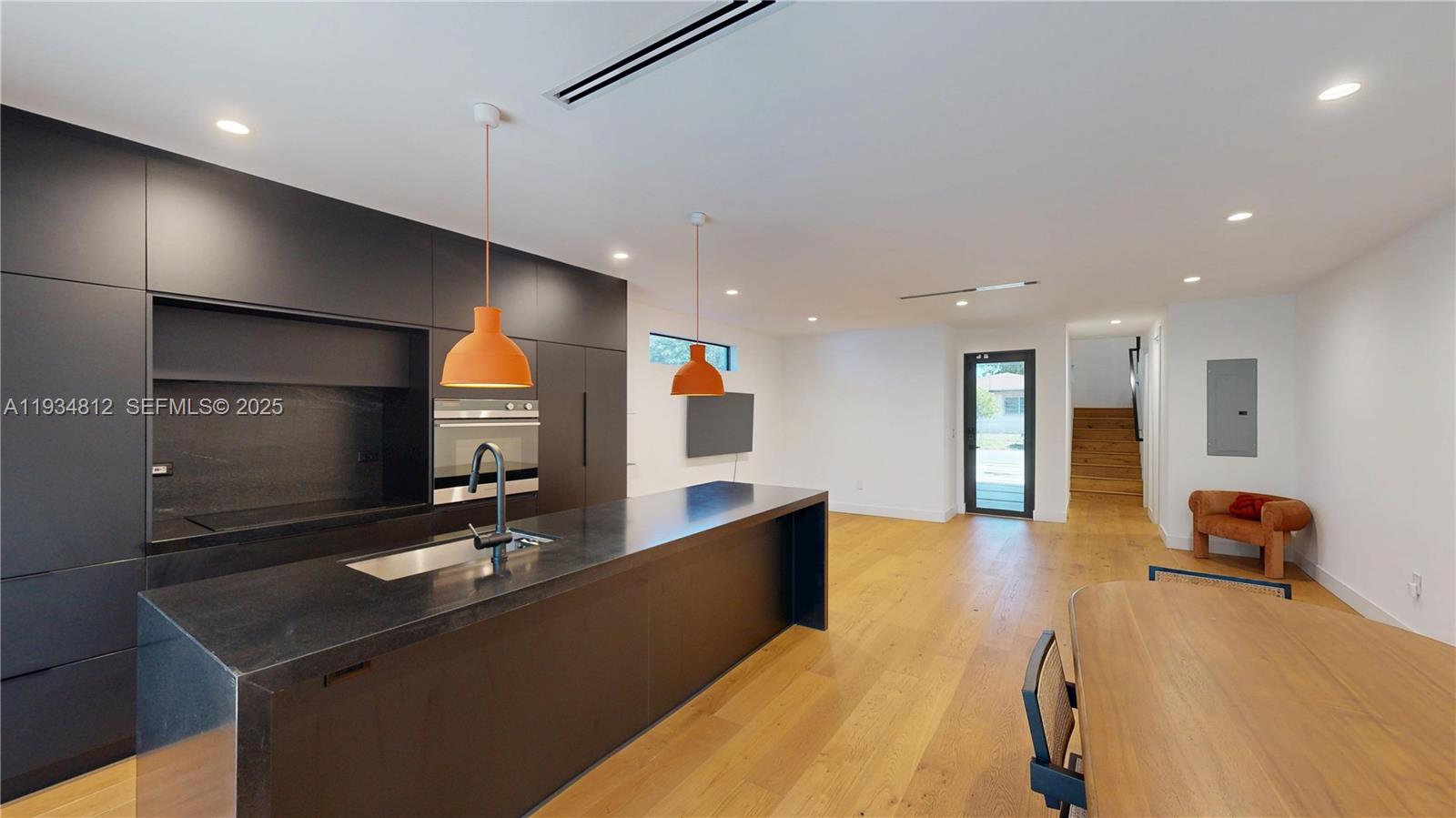 353 NW 50th St #353 Miami, FL 33127