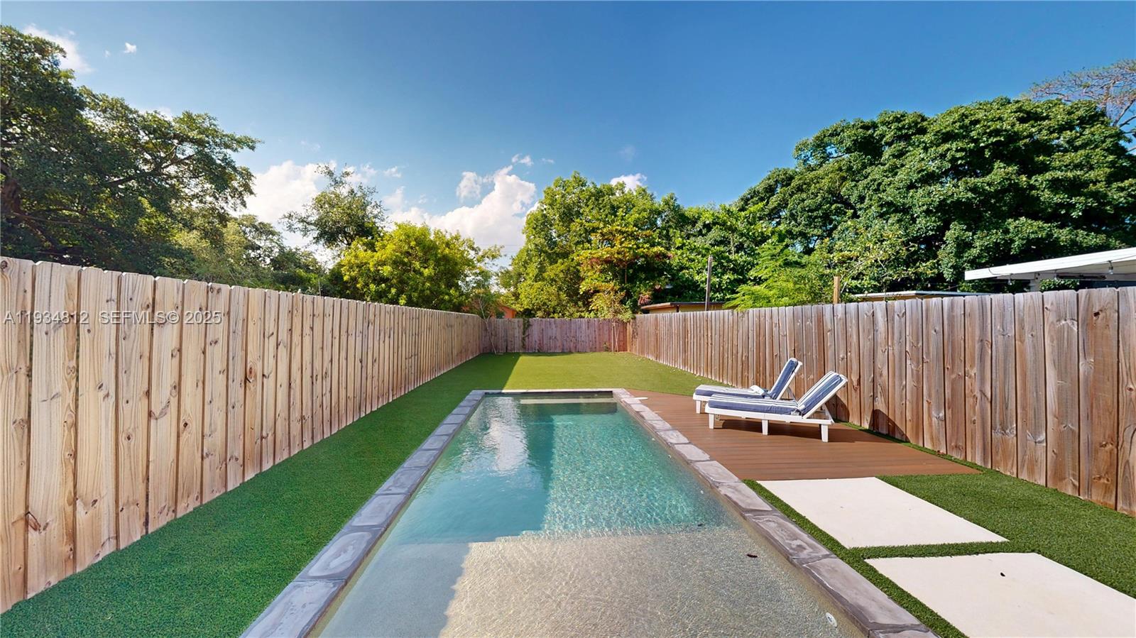 353 NW 50th St #353 Miami, FL 33127