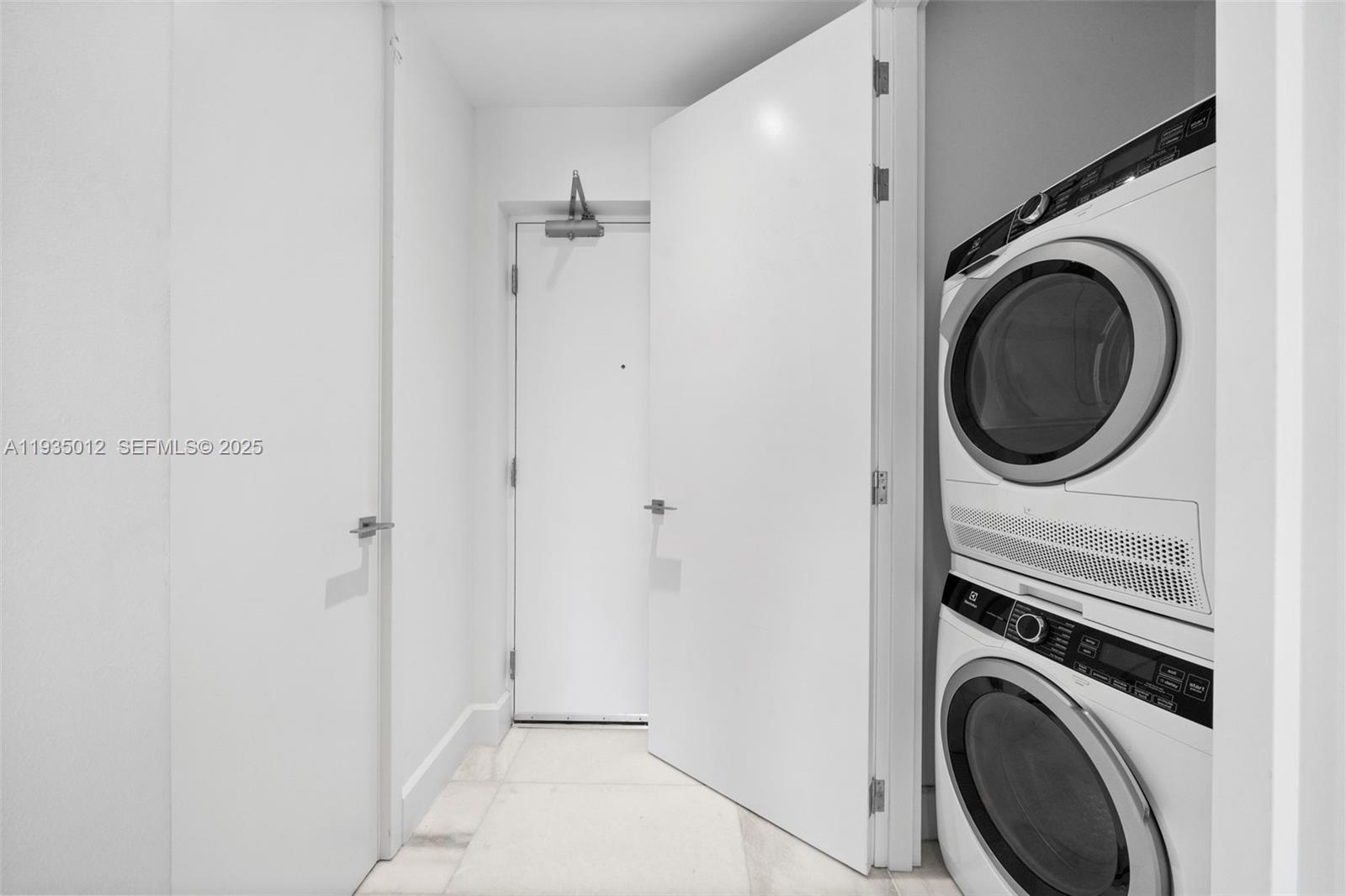 700 NE 26th Ter #4906 Miami, FL 33137