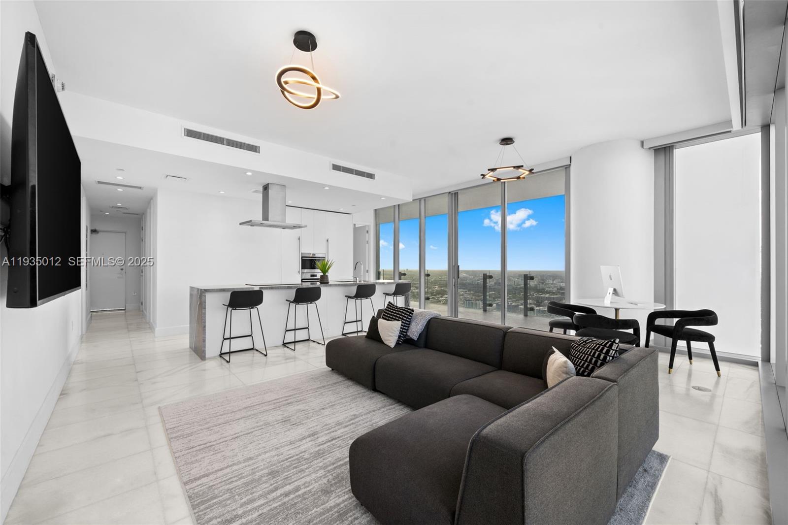 700 NE 26th Ter #4906 Miami, FL 33137