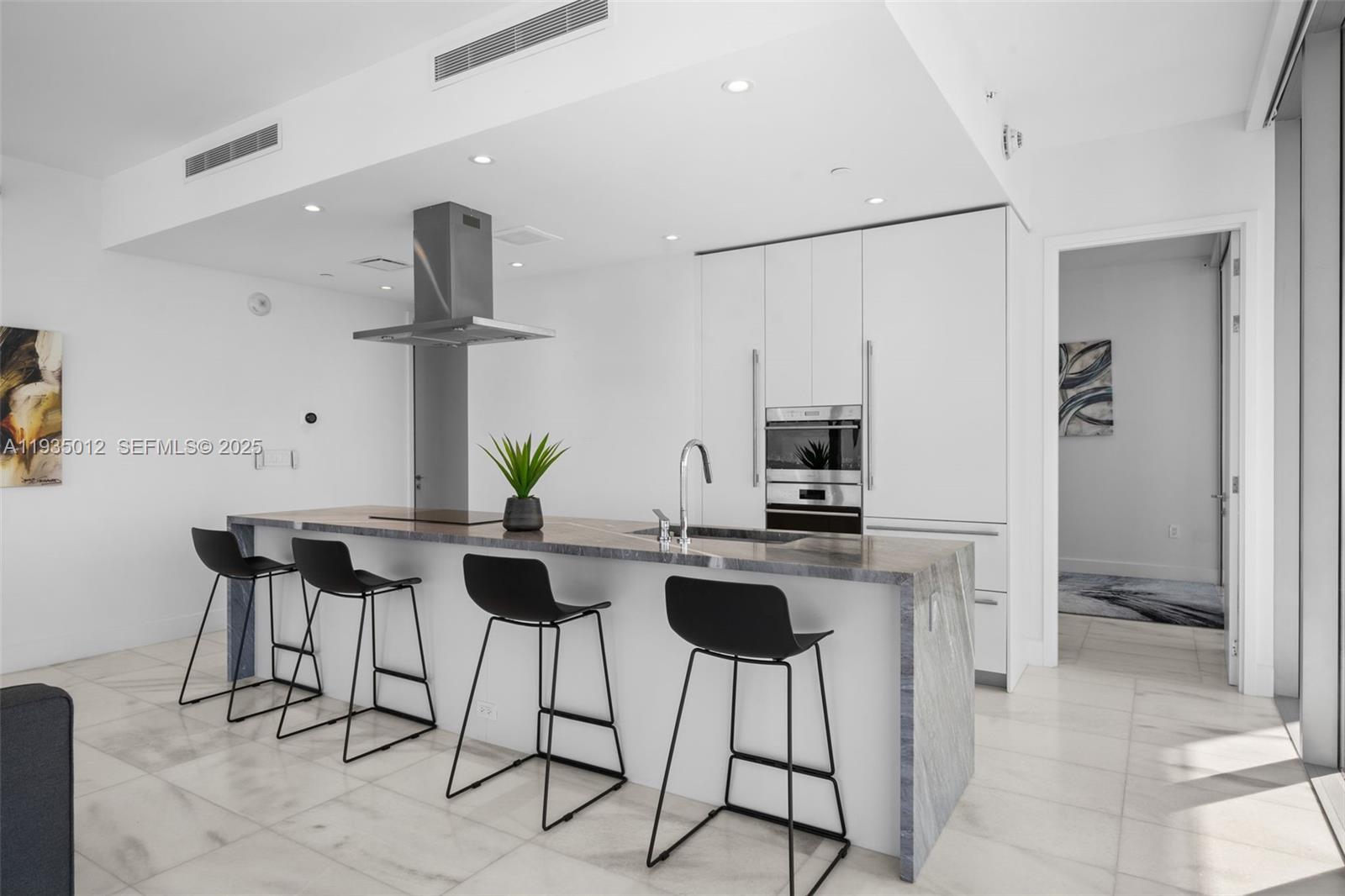 700 NE 26th Ter #4906 Miami, FL 33137