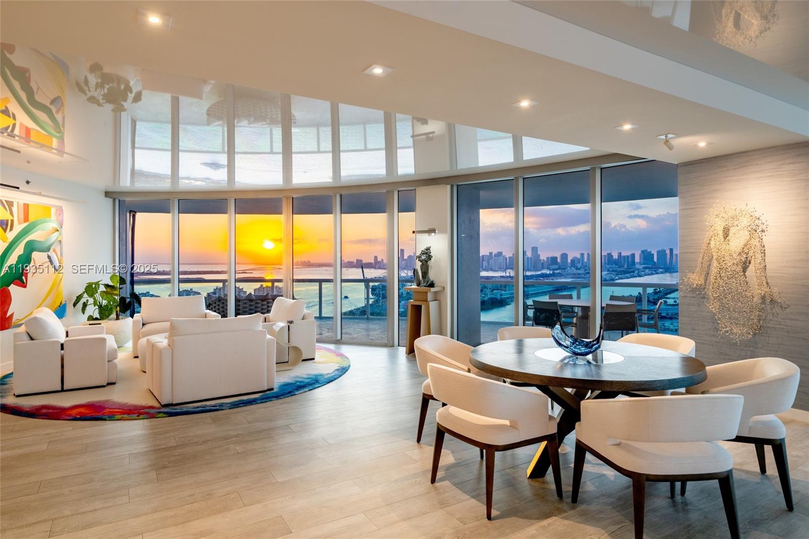 1000 S Pointe Dr #3501 Miami Beach, FL 33139