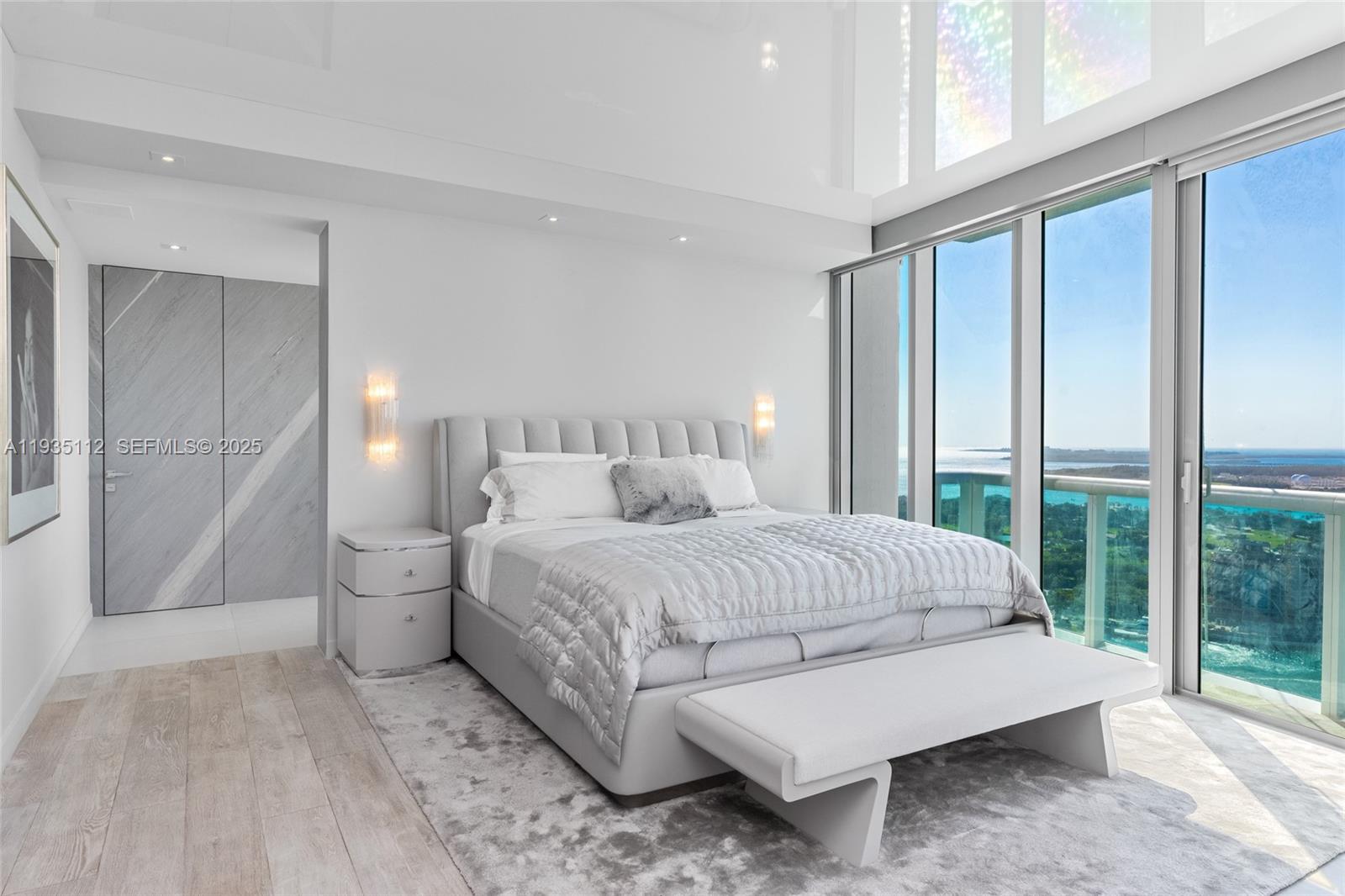 1000 S Pointe Dr #3501 Miami Beach, FL 33139