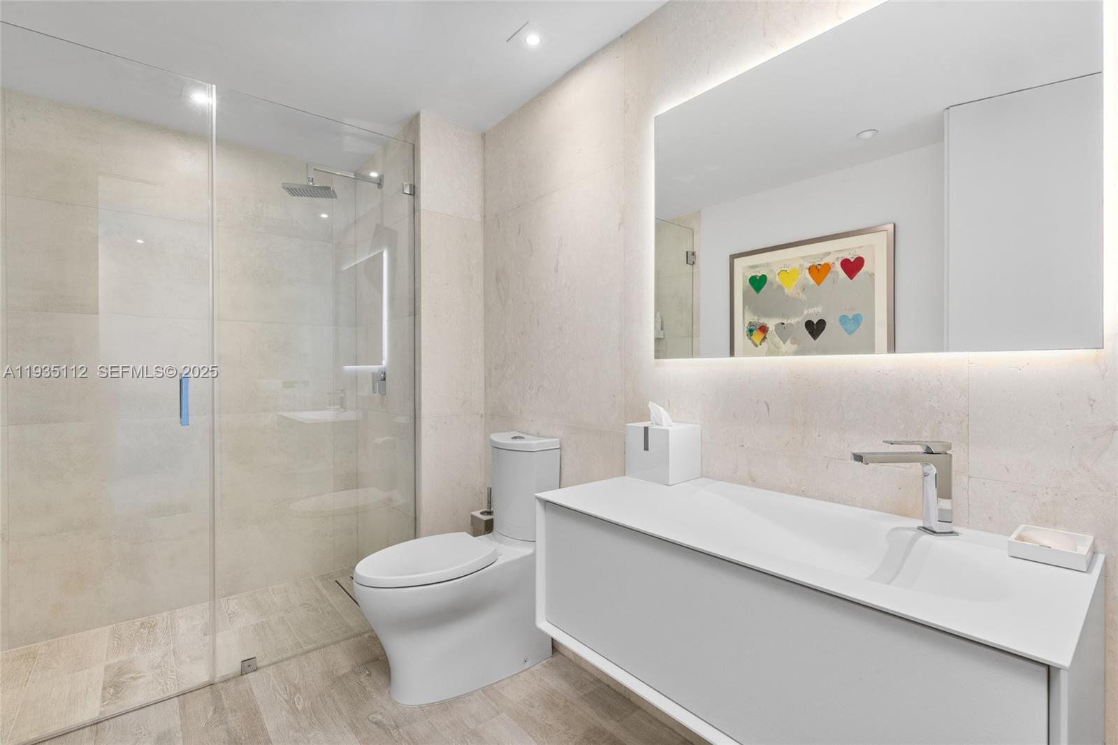 1000 S Pointe Dr #3501 Miami Beach, FL 33139