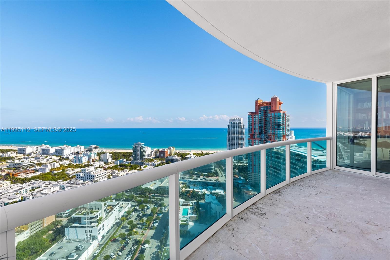 1000 S Pointe Dr #3501 Miami Beach, FL 33139