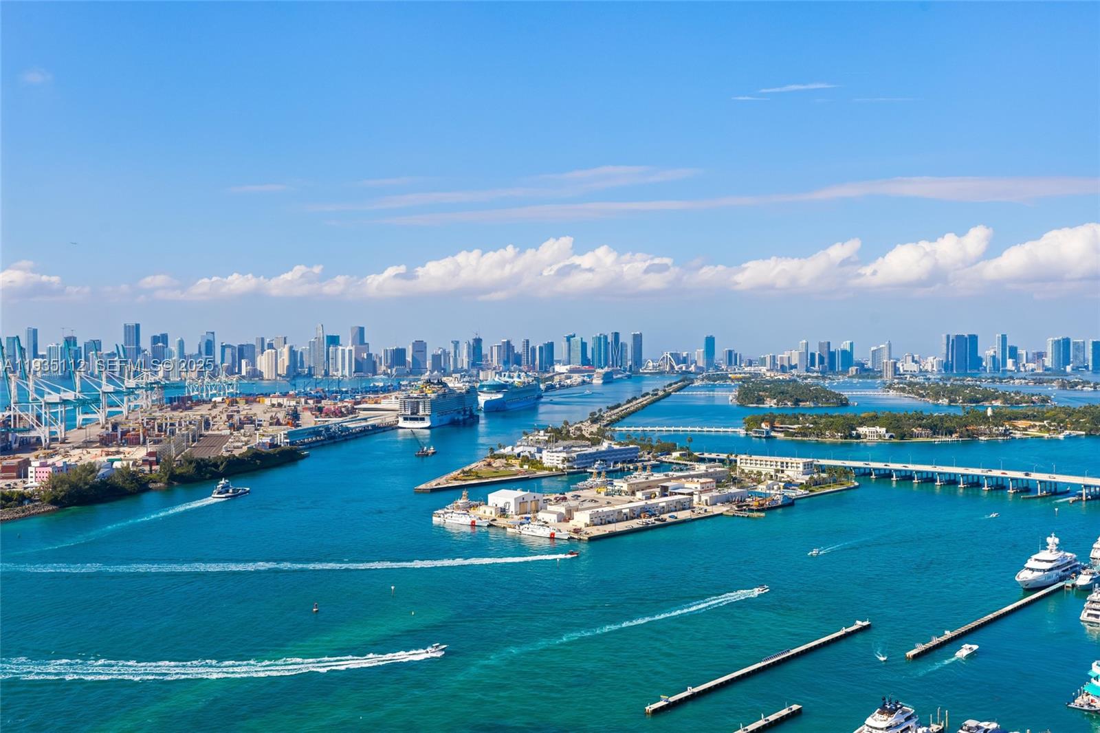 1000 S Pointe Dr #3501 Miami Beach, FL 33139