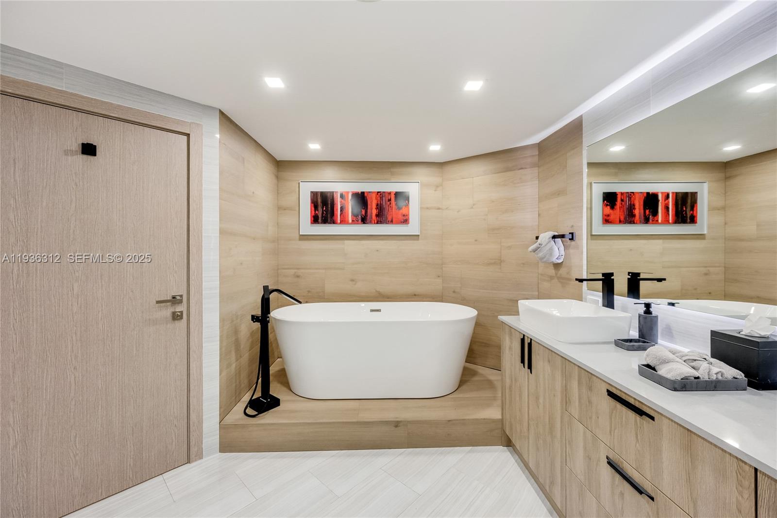 2000 Island Blvd #2507 Aventura, FL 33160