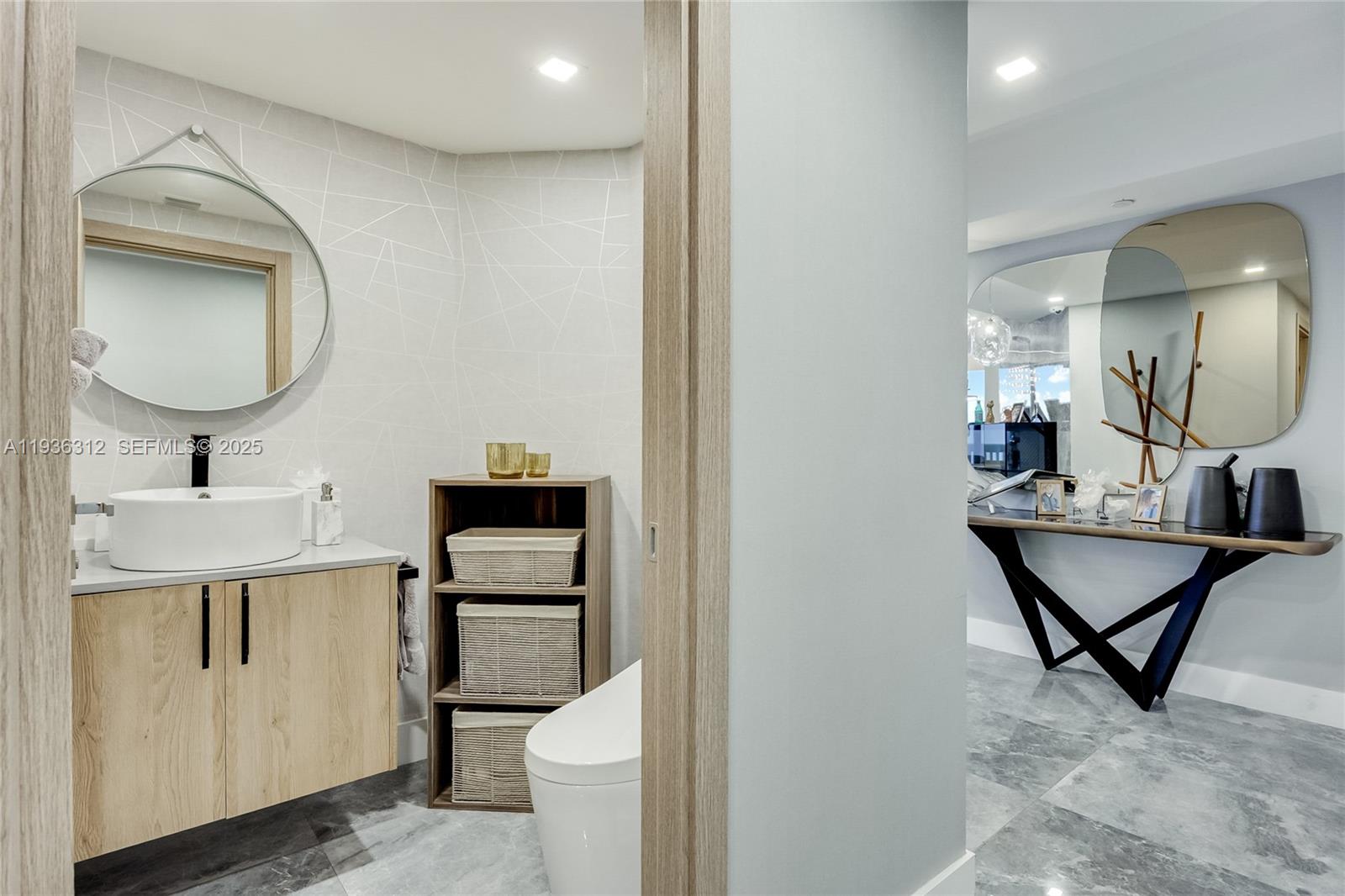 2000 Island Blvd #2507 Aventura, FL 33160