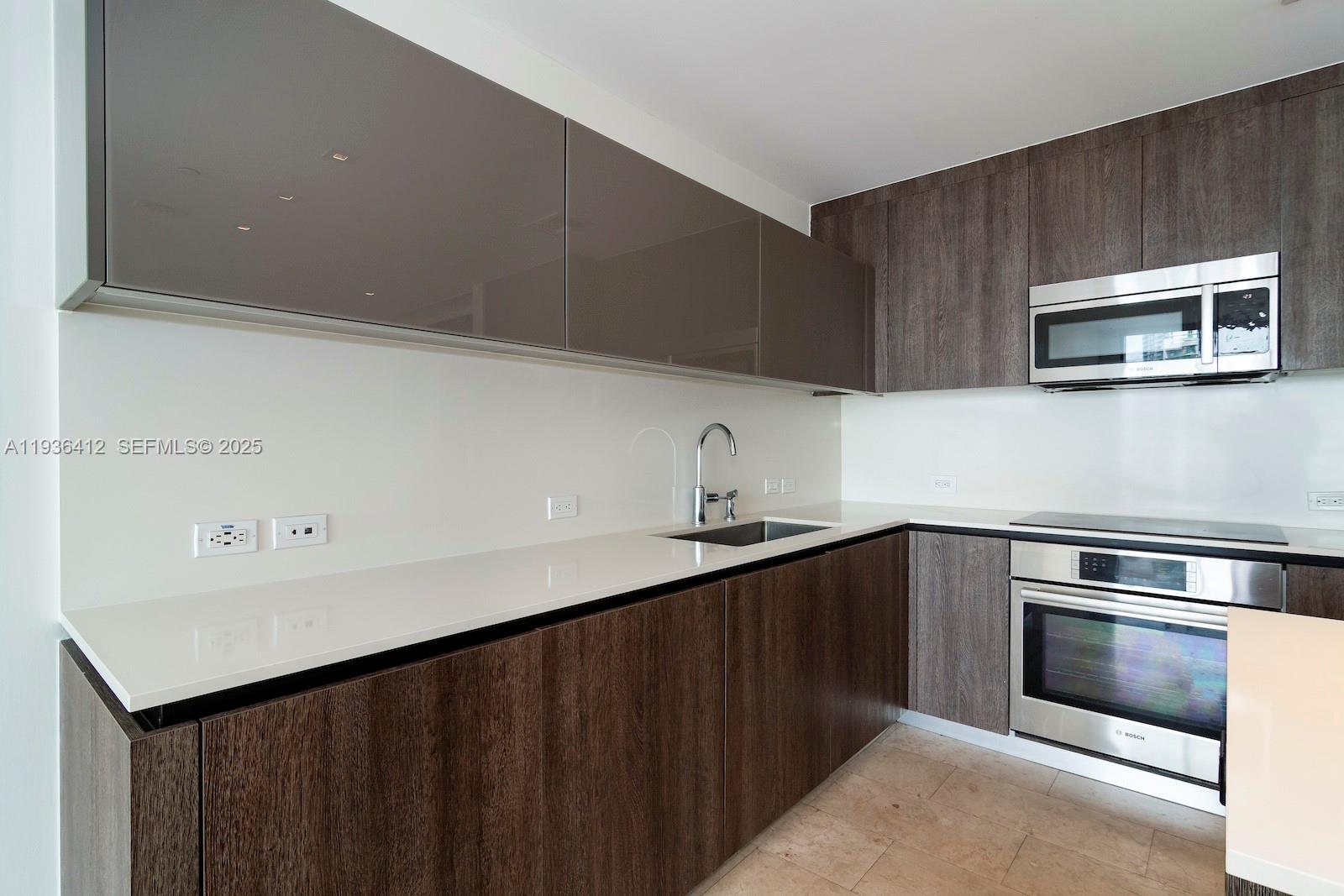 image Reach Brickell City Centre13