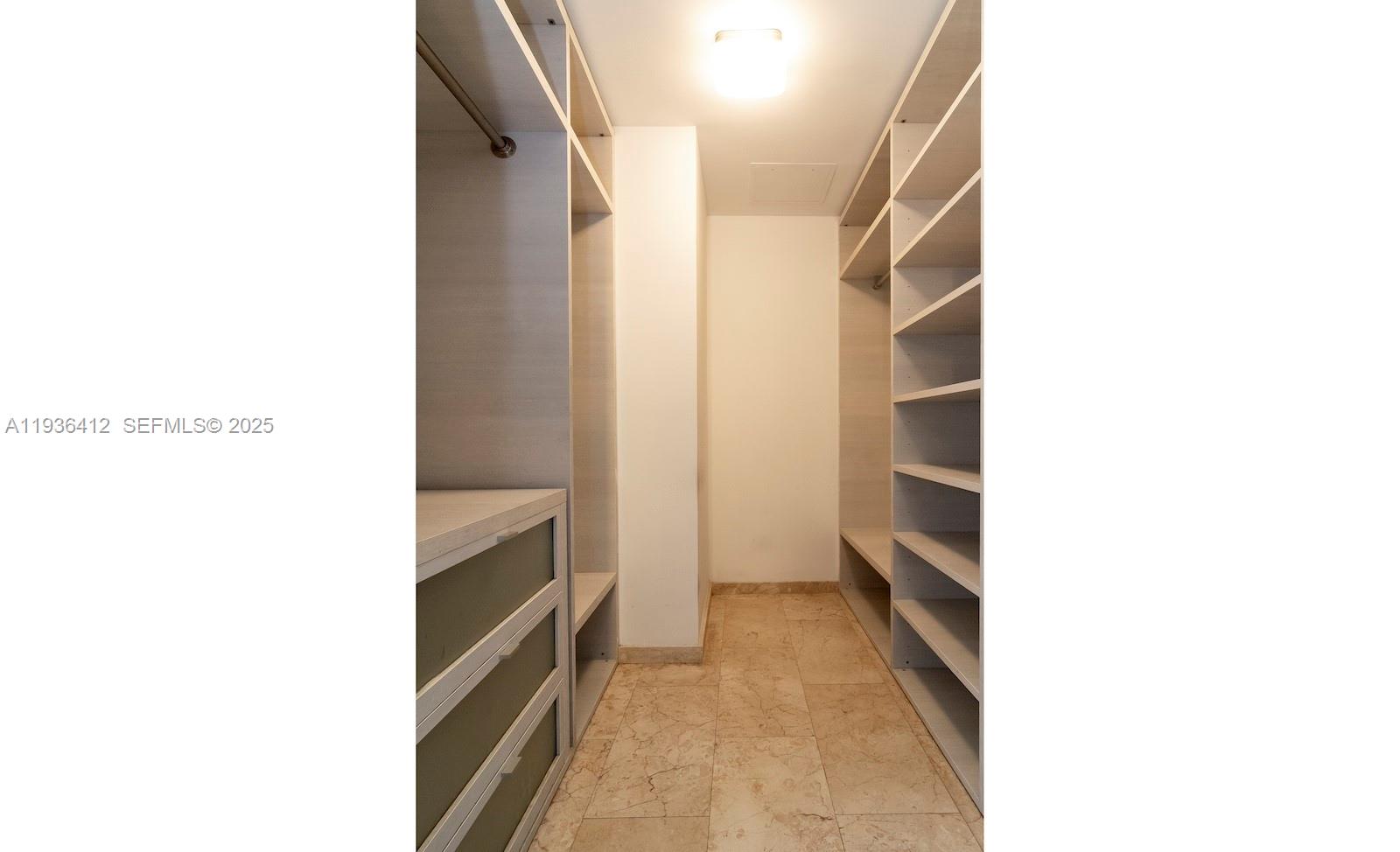 image Reach Brickell City Centre20