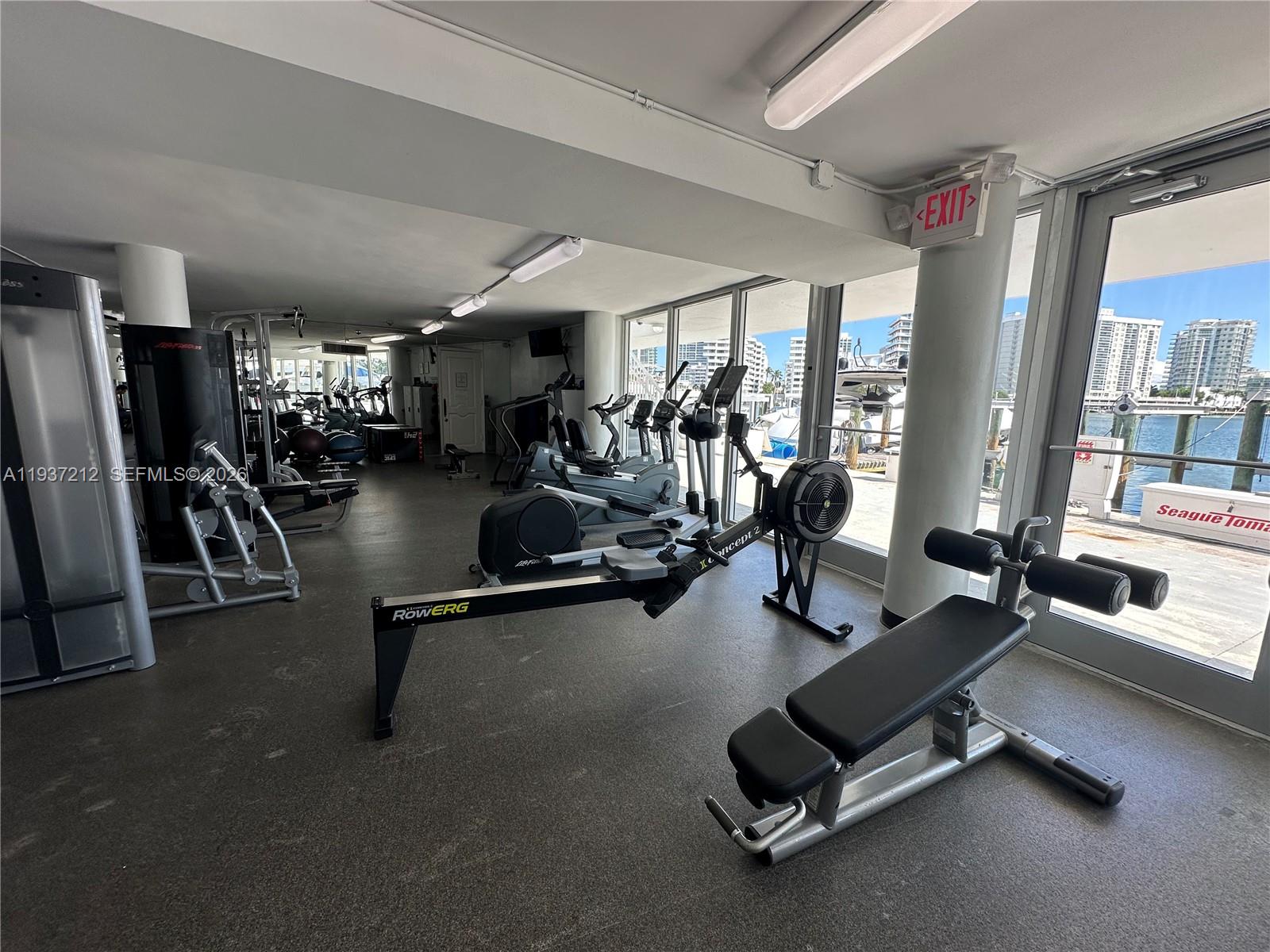 900 Bay Dr #413 Miami Beach, FL 33141