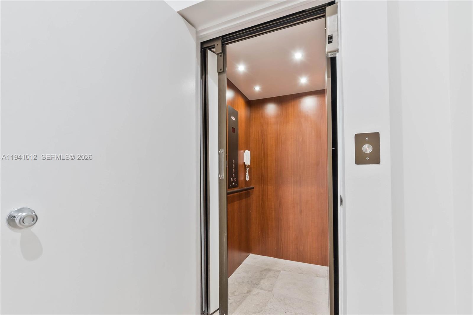 347 Madeira Ave #347 Coral Gables, FL 33134