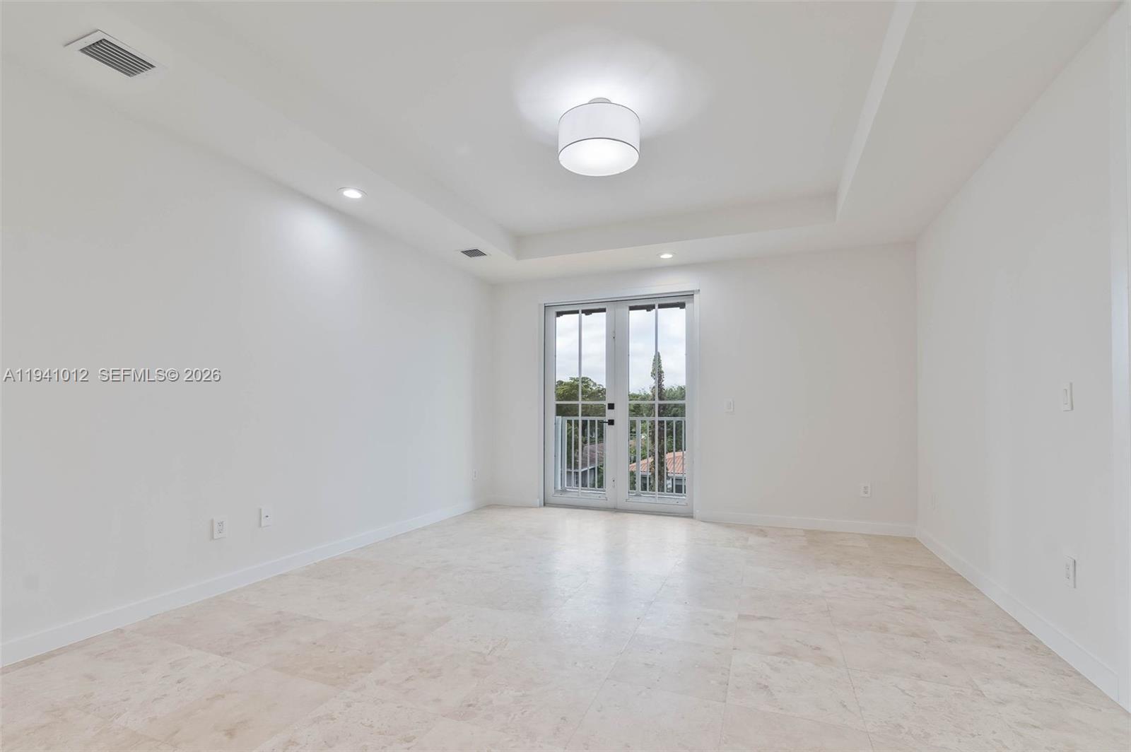 347 Madeira Ave #347 Coral Gables, FL 33134