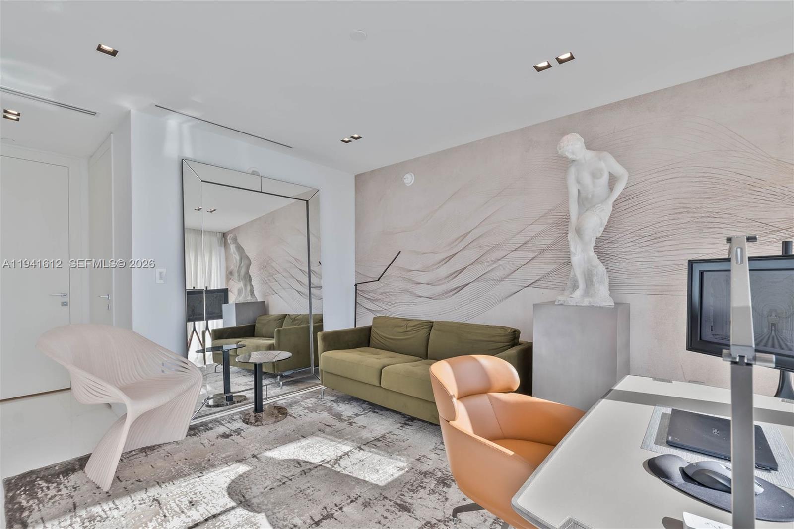 image Aston Martin Residences31