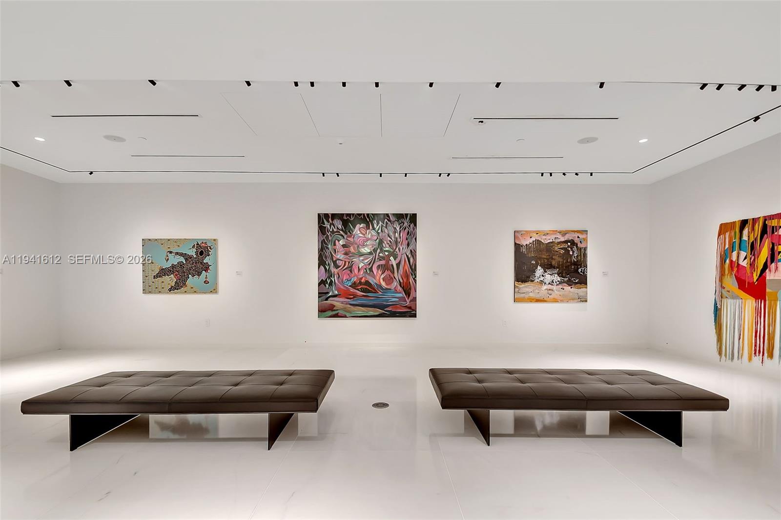 image Aston Martin Residences58