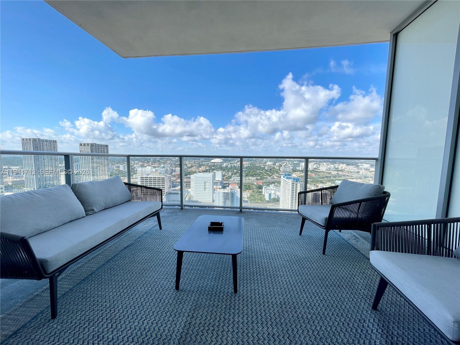 image Paramount Worldcenter15