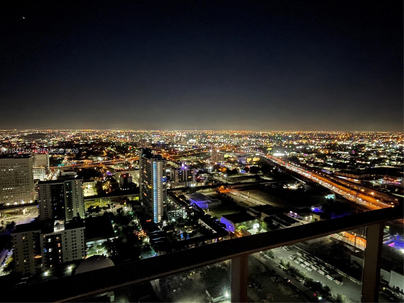 image Paramount Worldcenter22