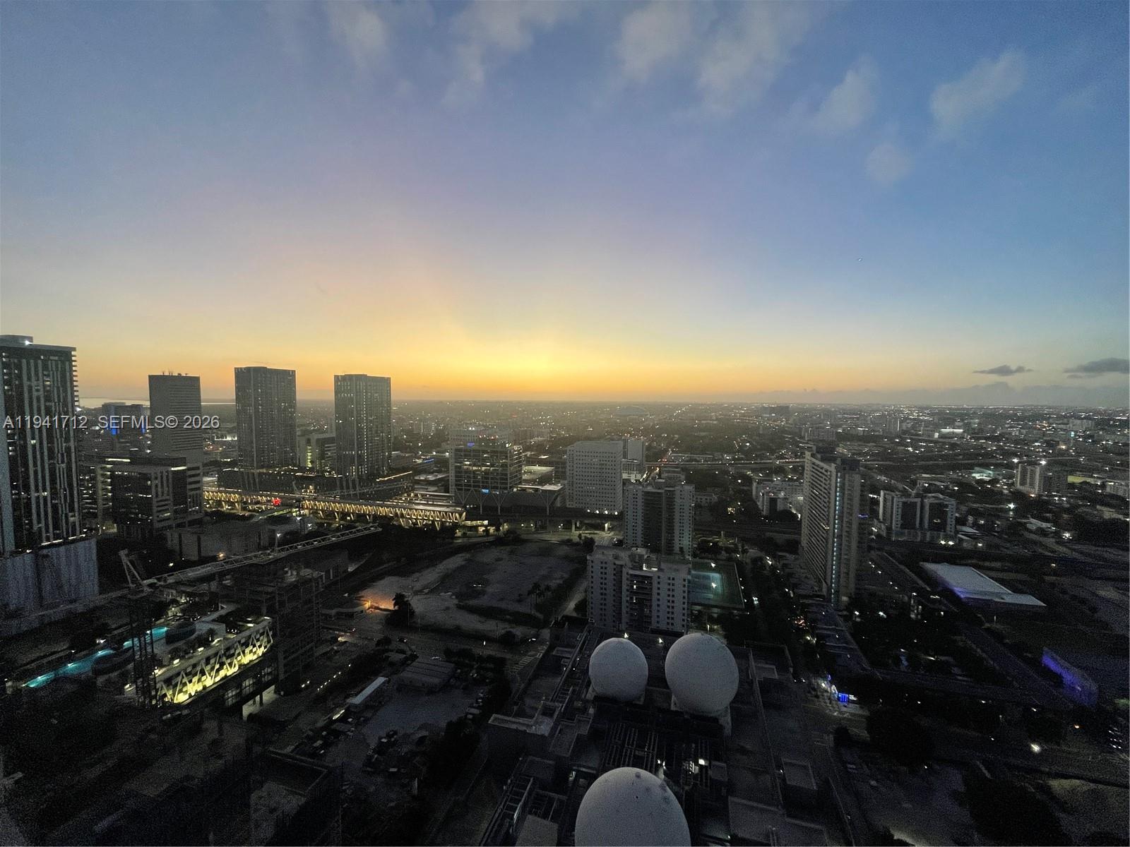 image Paramount Worldcenter62