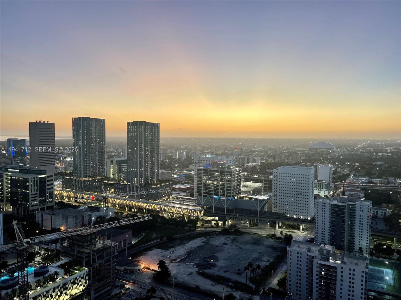 image Paramount Worldcenter63