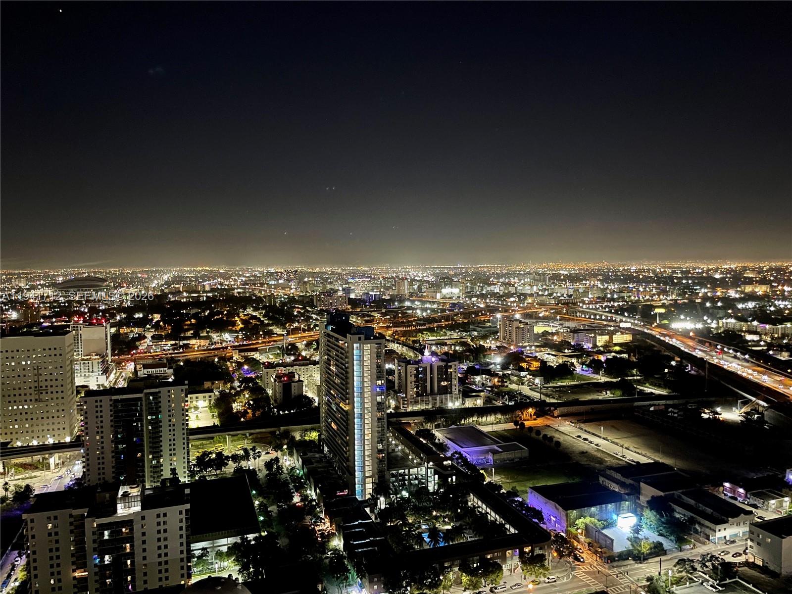 image Paramount Worldcenter68