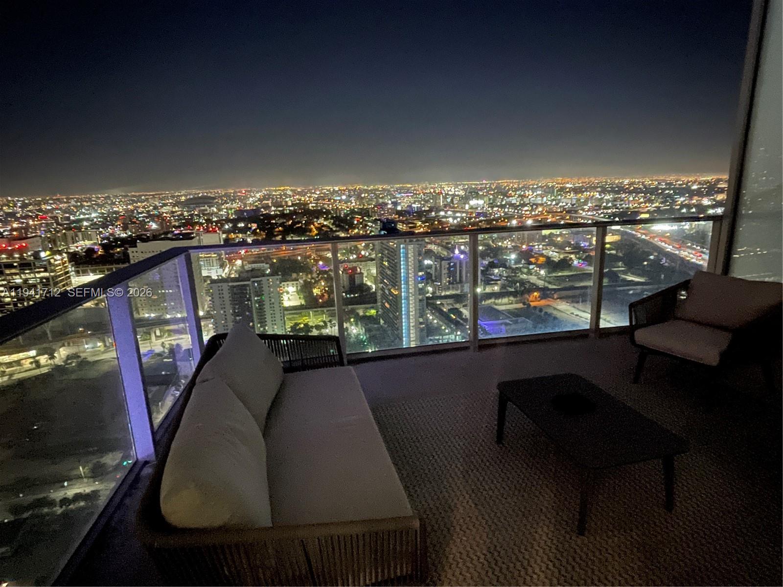 image Paramount Worldcenter69