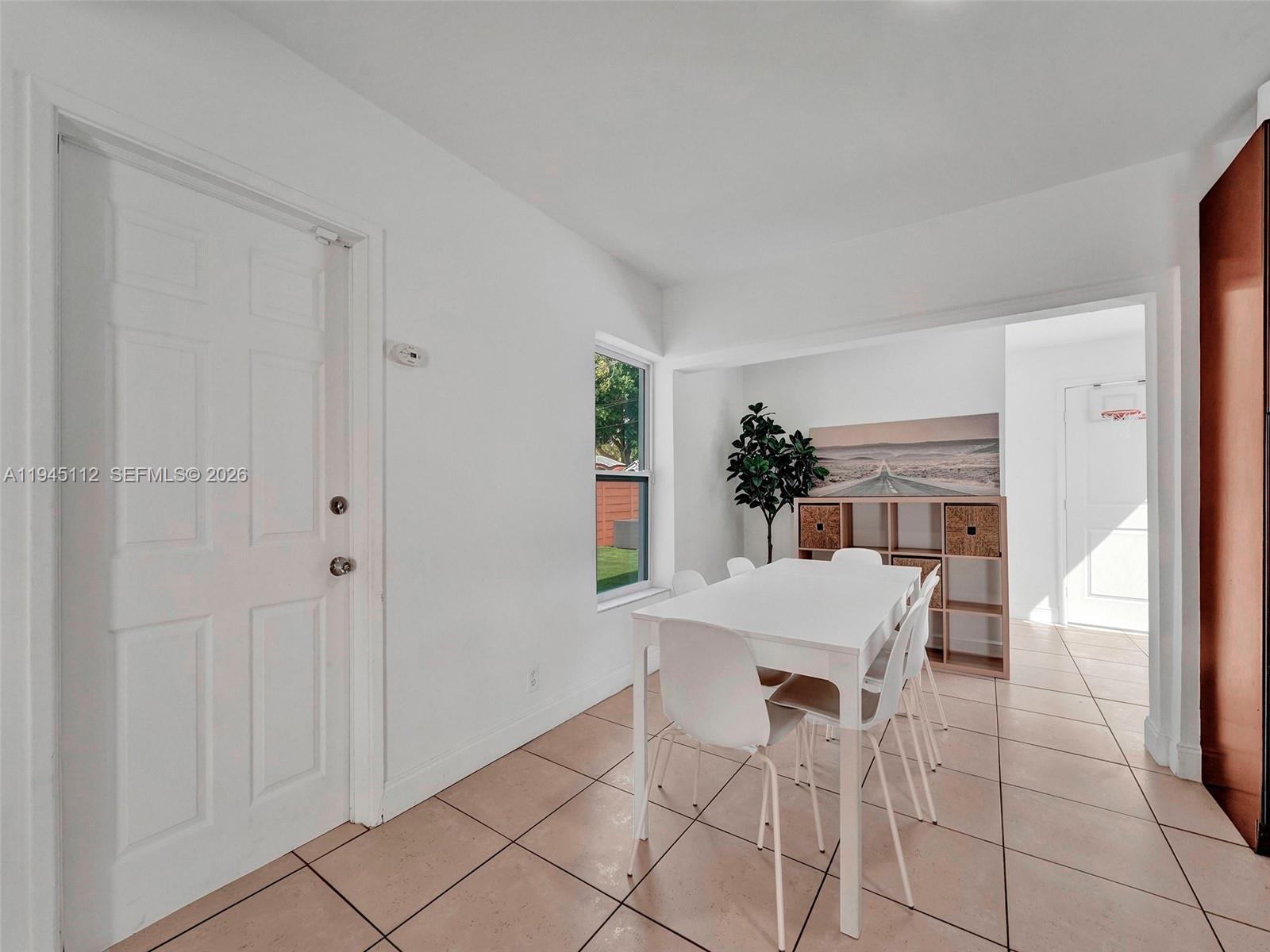 2461 SW 16th Ct Fort Lauderdale, FL 33312