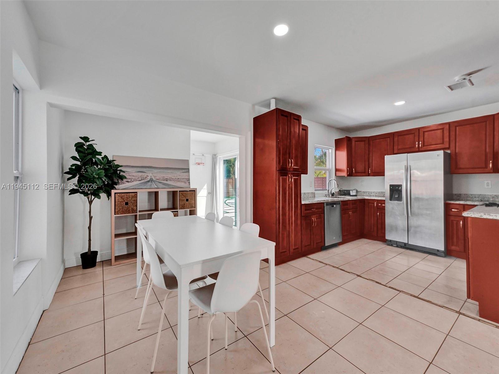 2461 SW 16th Ct Fort Lauderdale, FL 33312