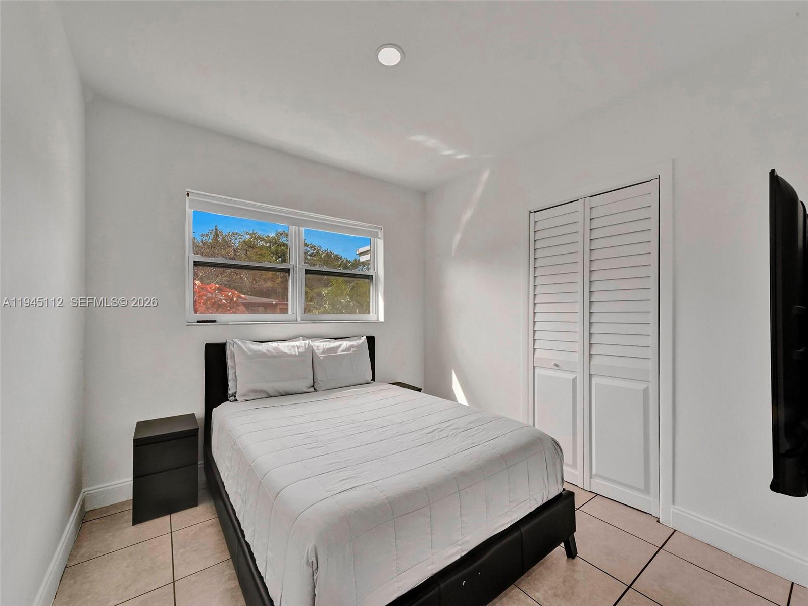 2461 SW 16th Ct Fort Lauderdale, FL 33312