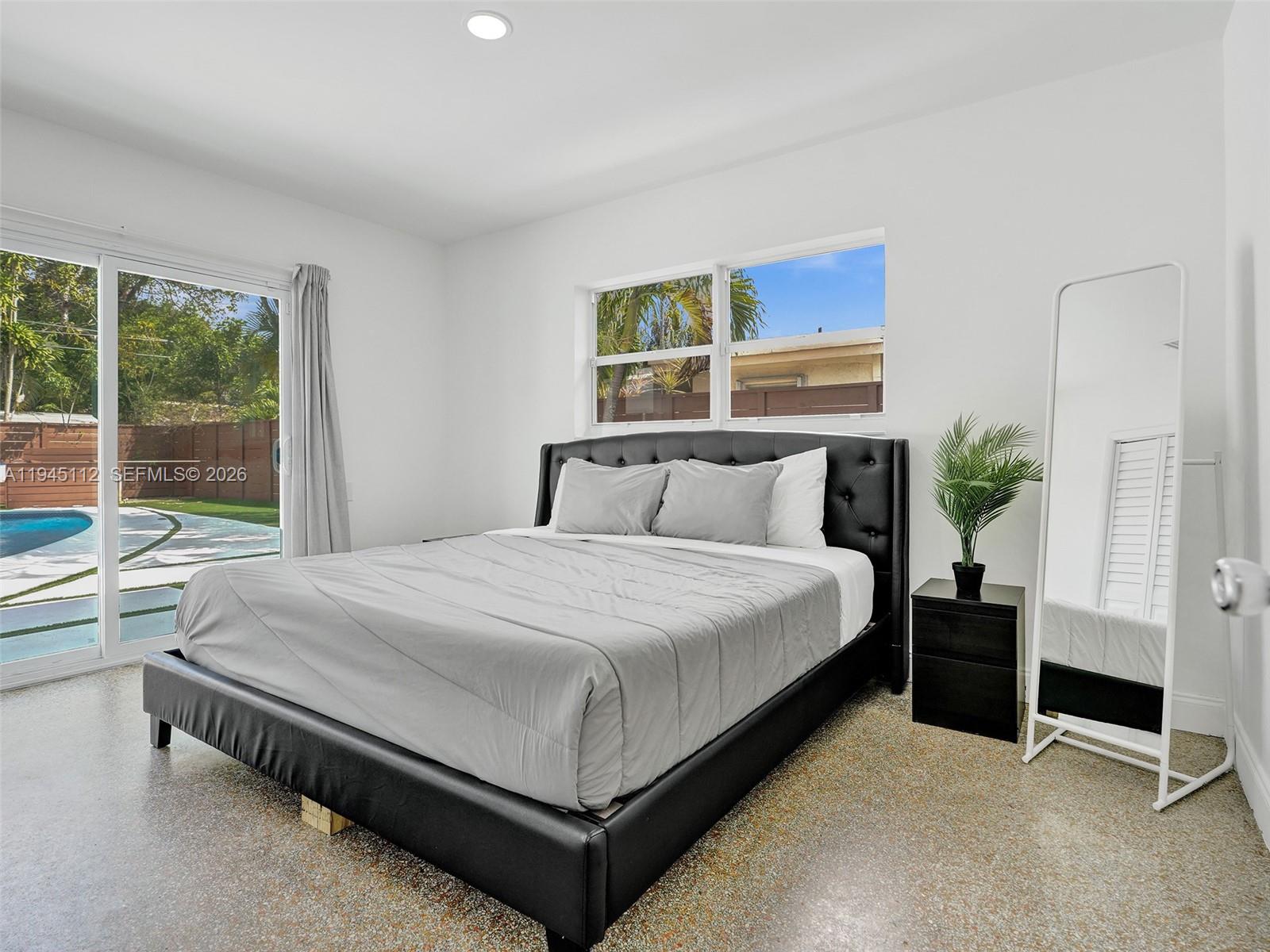 2461 SW 16th Ct Fort Lauderdale, FL 33312