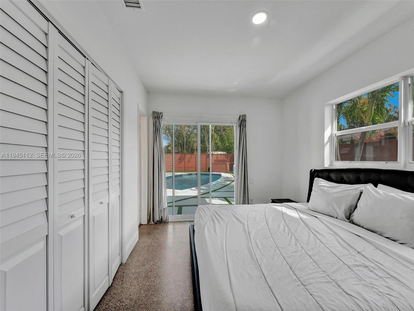 2461 SW 16th Ct Fort Lauderdale, FL 33312