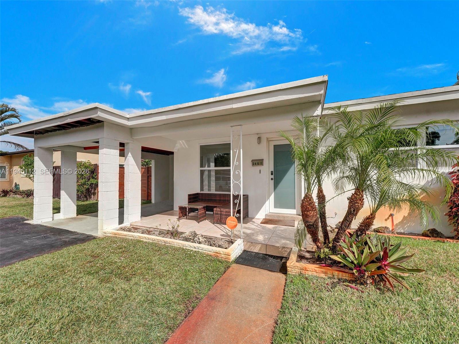 2461 SW 16th Ct Fort Lauderdale, FL 33312